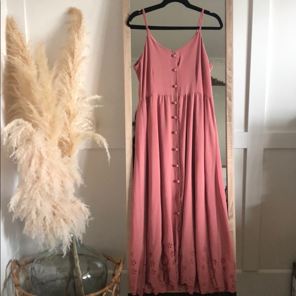 Cut out hem dress